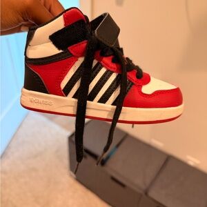 K-Swiss Kids Red and Black High-Top Sneakers